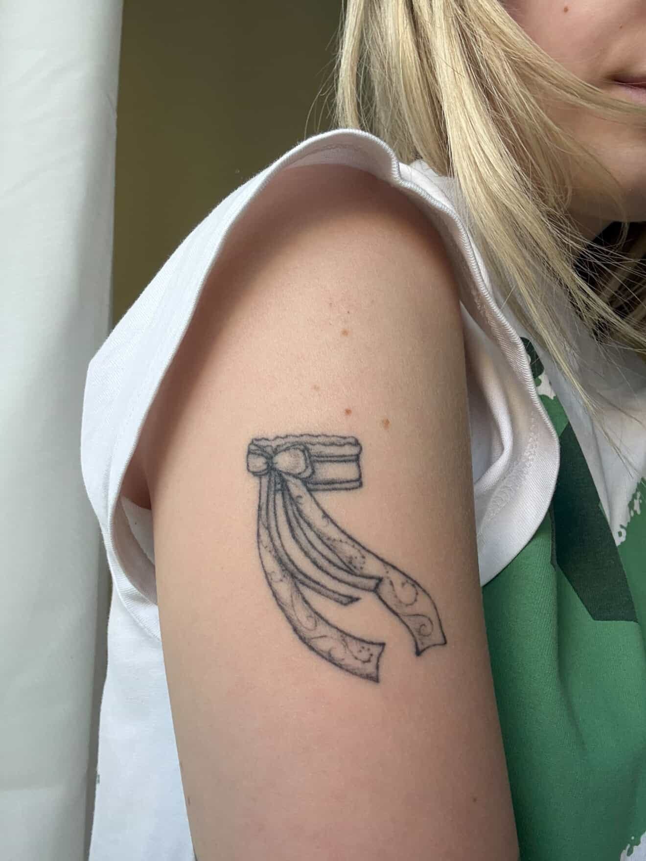 Sugijusi tatuiruotė, darbas nr. 3 — Turned Blue Ink