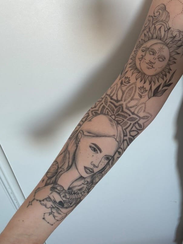 Sugijusi tatuiruotė, darbas nr. 11 — Turned Blue Ink