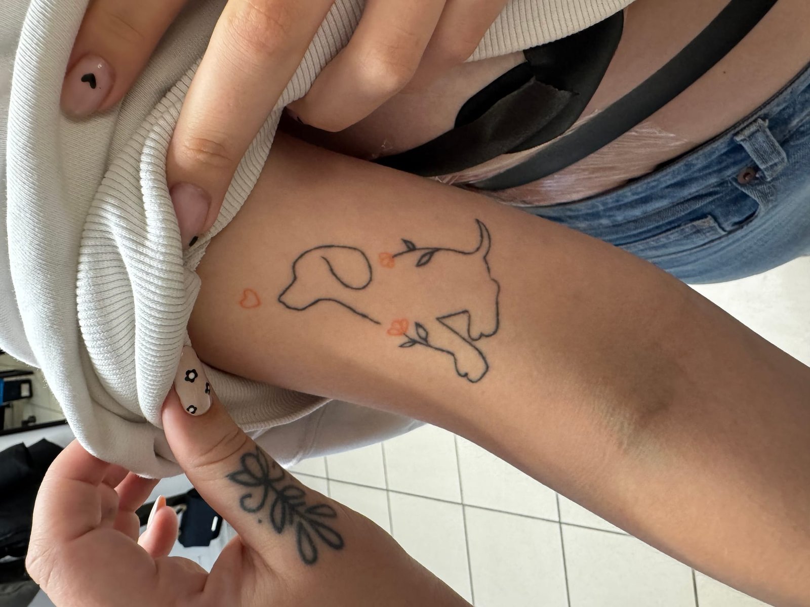 Sugijusi tatuiruotė, darbas nr. 8 — Turned Blue Ink